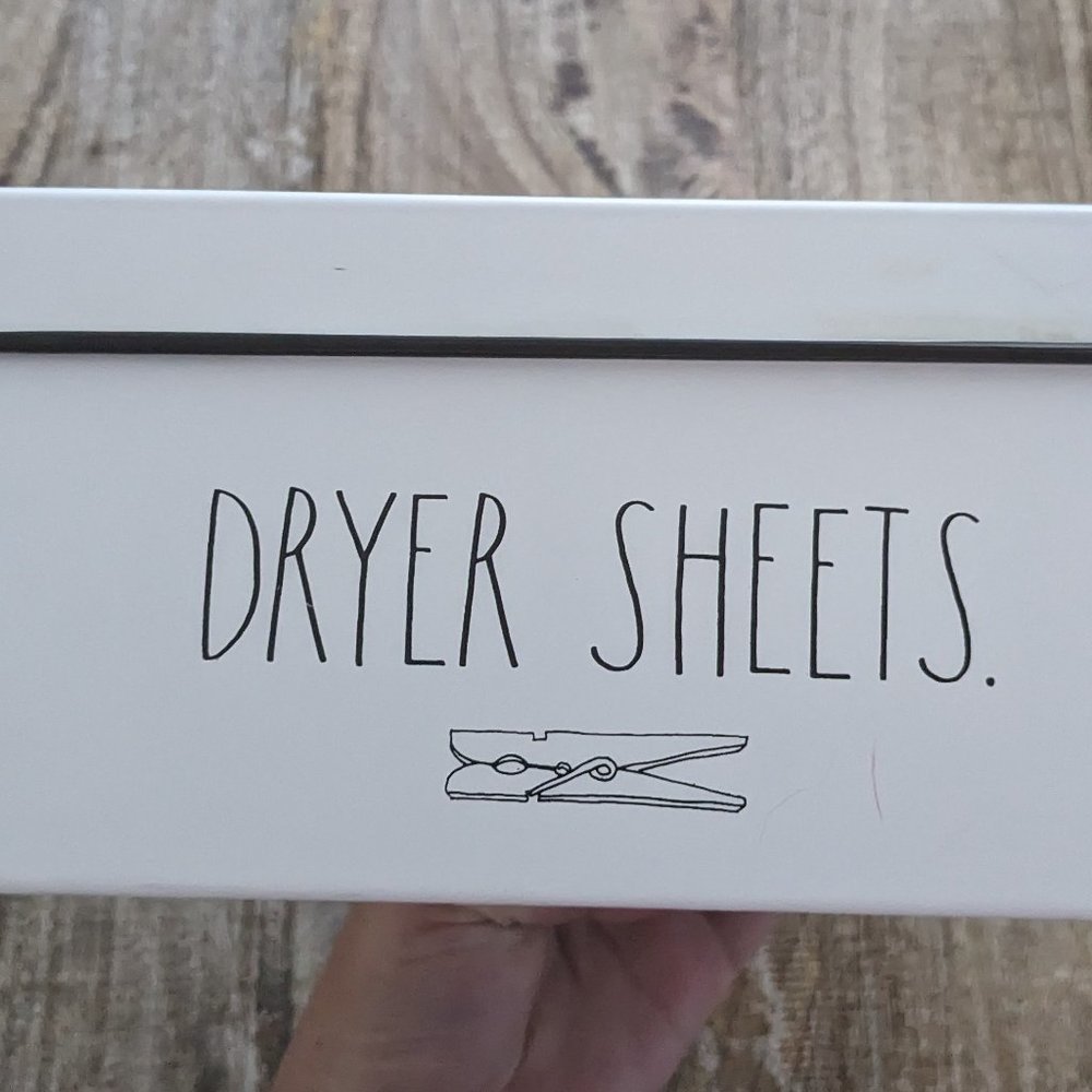 Rae Dunn dryer sheet canister with lid